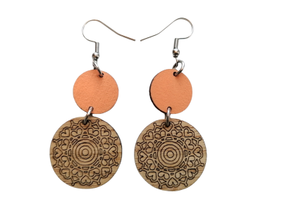 Amuletti korvakorut oranssi | Puiset korvakorut | Korvakorut netistä Auros Design