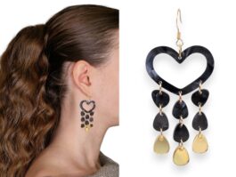 Amor sovituskuva | Puiset korvakorut | Korvakorut | Korvakorut netistä | Aurosfi  | Puiset korvakorut | Korvakorut | Korvakorut netistä | Aurosfi