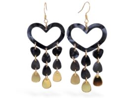 Sydän korvakorut amor | Puiset korvakorut | Korvakorut | Korvakorut netistä | Aurosfi Sydän korvakorut | Puiset korvakorut | Korvakorut | Korvakorut netistä | Aurosfi